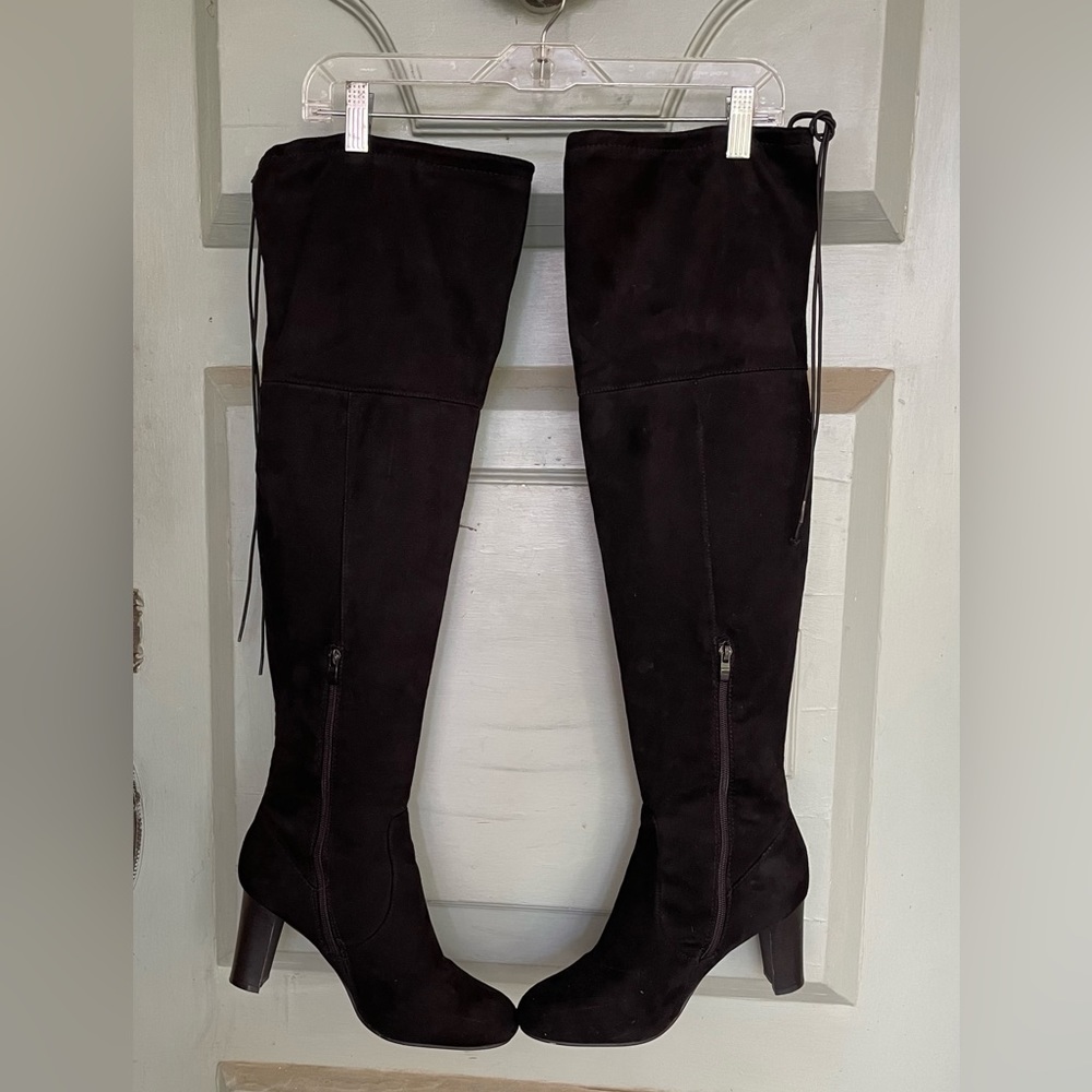 NEW Black Suede Over the Knee Heeled Boots - Picture 9 of 9
